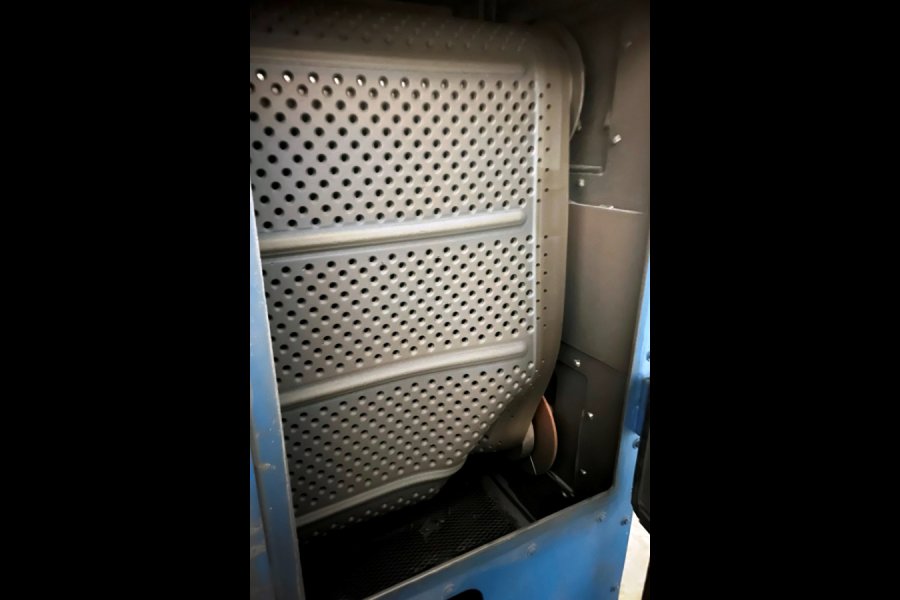 Detailed Pictures of Wheelabrator Steel Belt Tumble Shot Blast Machine DCMP-5633 Detailed Pictures of Wheelabrator Steel Belt Tumble Shot Blast Machine DCMP-5633