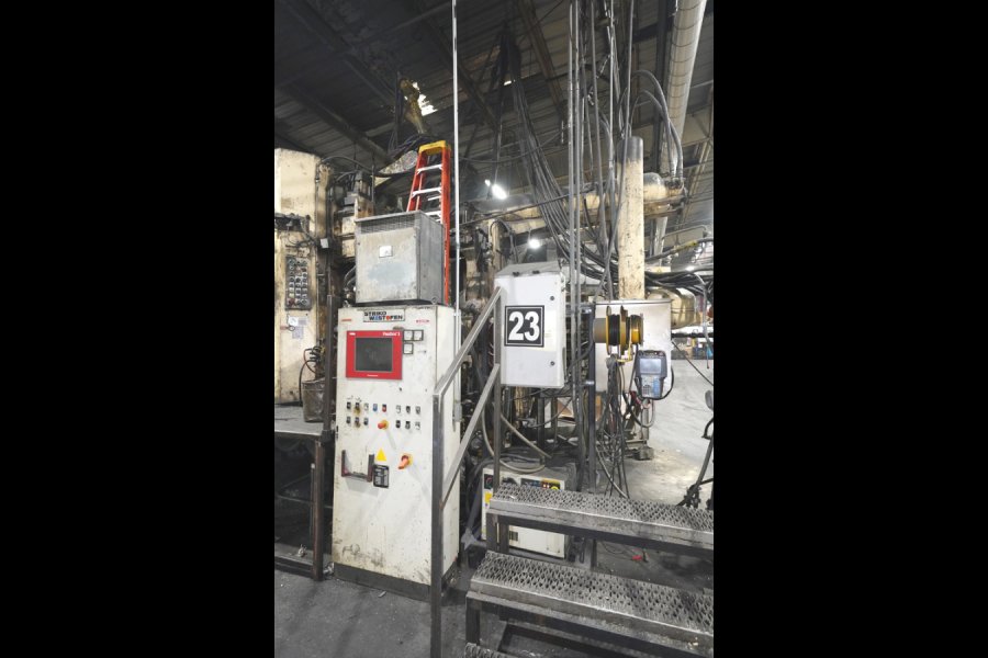 Detailed Pictures of HPM Cold Chamber Die Casting Machine DCMP-5638 Detailed Pictures of HPM Cold Chamber Die Casting Machine DCMP-5638