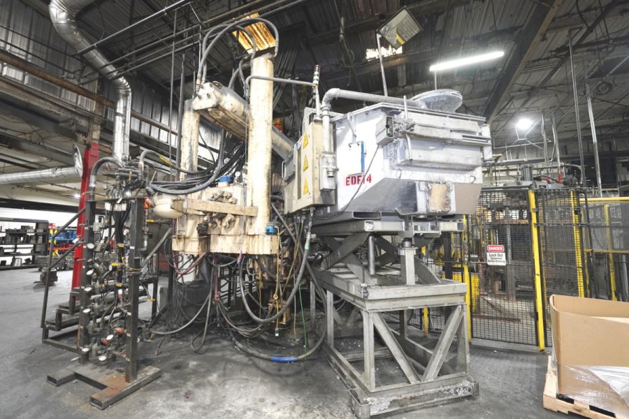 Detailed Pictures of HPM Cold Chamber Die Casting Machine DCMP-5638 Detailed Pictures of HPM Cold Chamber Die Casting Machine DCMP-5638