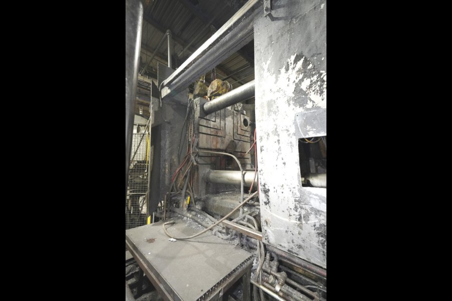 Detailed Pictures of HPM Cold Chamber Die Casting Machine DCMP-5638 Detailed Pictures of HPM Cold Chamber Die Casting Machine DCMP-5638