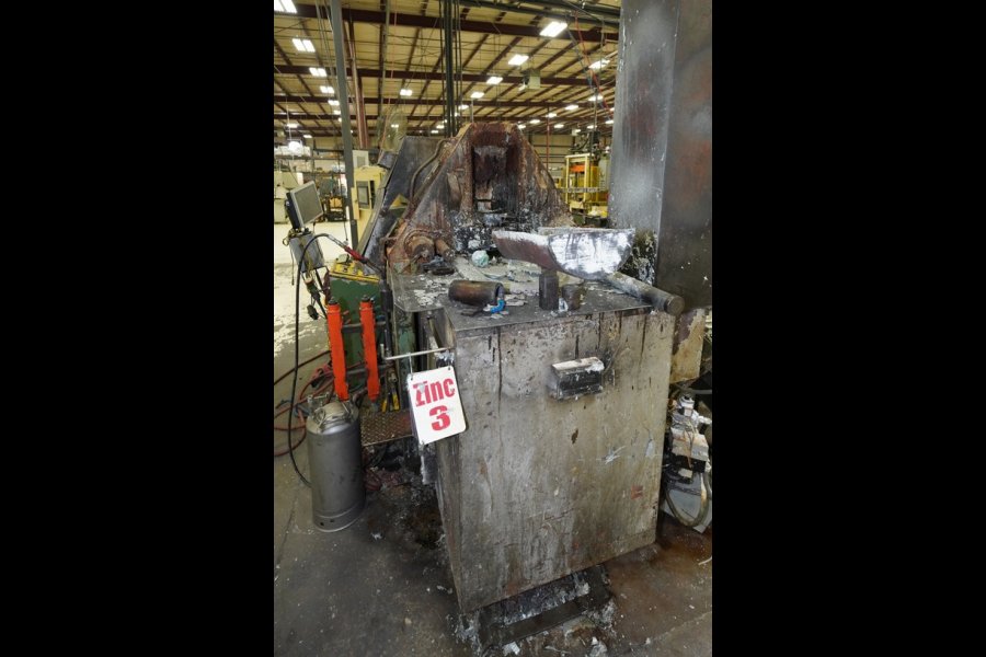 Detailed Pictures of Frech Horizontal Hot Chamber High Pressure Die Casting Machine DCMP-5639