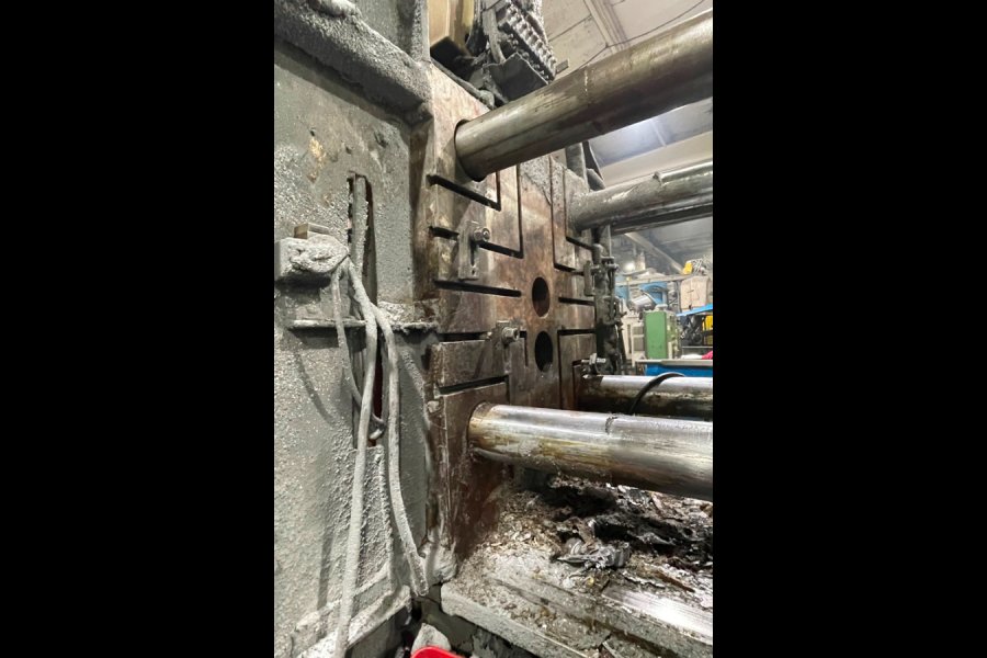 Picture of Prince Model 629 CCA Cold Chamber Die Casting Machine For_Sale DCM-5641 Image of Prince Model 629 CCA Cold Chamber Die Casting Machine For_Sale DCM-5641