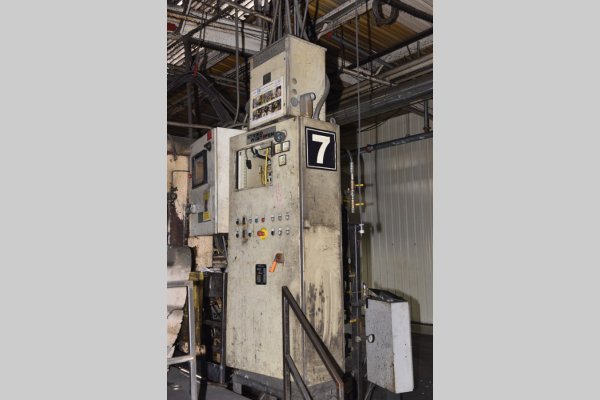 Detailed Pictures of HPM Cold Chamber Die Casting Machine DCMP-5645 Detailed Pictures of HPM Cold Chamber Die Casting Machine DCMP-5645