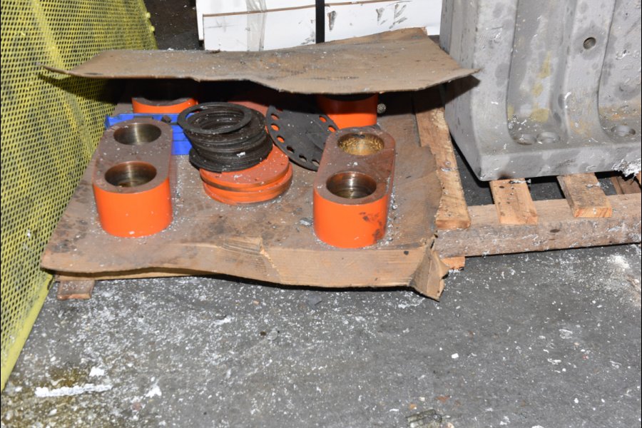 Detailed Pictures of HPM Cold Chamber Die Casting Machine DCMP-5645 Detailed Pictures of HPM Cold Chamber Die Casting Machine DCMP-5645