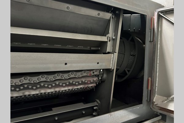 Detailed Pictures of Rosler Rubber Belt Tumble Shot Blast Machine DCMP-5647