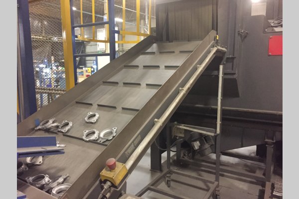 Detailed Pictures of Rosler Rubber Belt Tumble Shot Blast Machine DCMP-5647