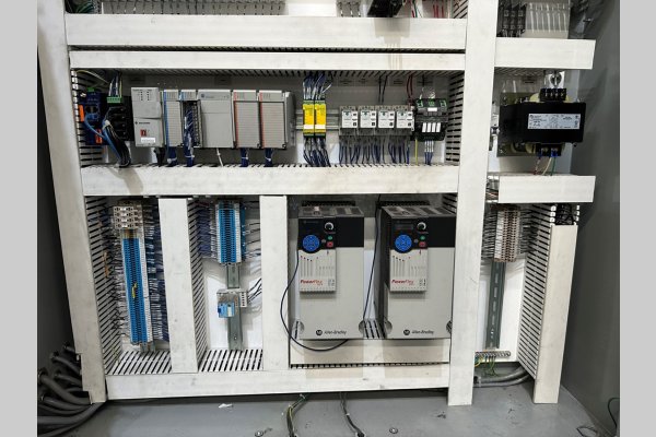 Detailed Pictures of Rosler Rubber Belt Tumble Shot Blast Machine DCMP-5647