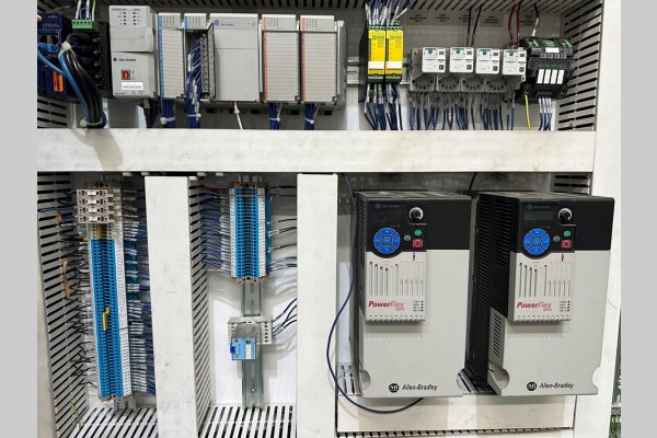 Detailed Pictures of Rosler Rubber Belt Tumble Shot Blast Machine DCMP-5647