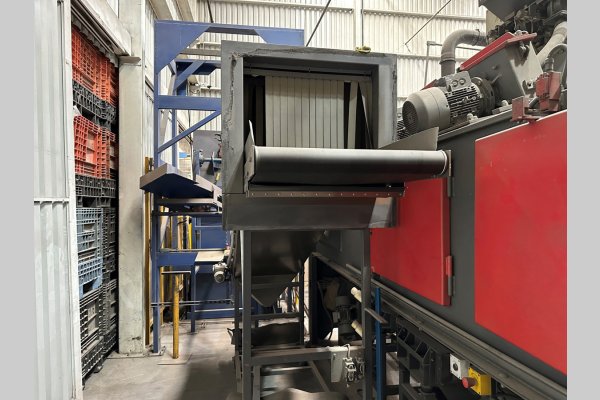 Picture of Rosler Model Rosler RMBD 400/2E Rubber Belt Tumble Shot Blast Machine For_Sale DCM-5647