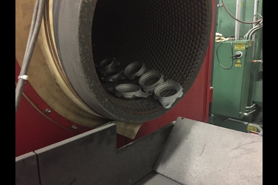 Detailed Pictures of Rosler Rubber Belt Tumble Shot Blast Machine DCMP-5647