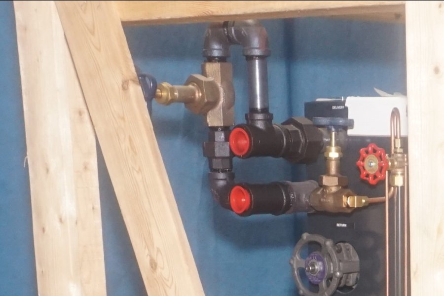 Detailed Pictures of Delta T Systems Hot Oil Heater unit with Cooling Circuit DCMP-5657 Detailed Pictures of Delta T Systems Hot Oil Heater unit with Cooling Circuit DCMP-5657