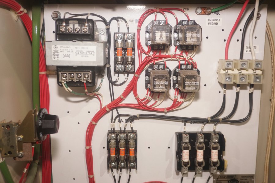 Detailed Pictures of Sterlco Hot Oil Heater unit with Cooling Circuit DCMP-5658 Detailed Pictures of Sterlco Hot Oil Heater unit with Cooling Circuit DCMP-5658