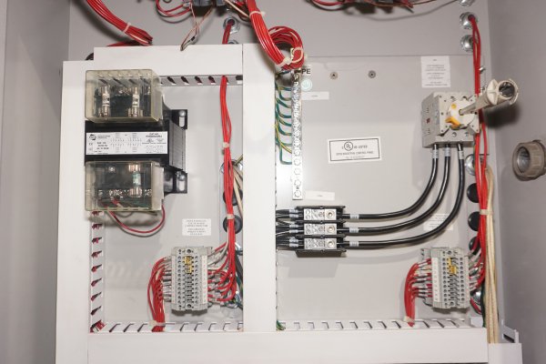 Detailed Pictures of Mokon Hot Oil Heater unit with Cooling Circuit DCMP-5662 Detailed Pictures of Mokon Hot Oil Heater unit with Cooling Circuit DCMP-5662