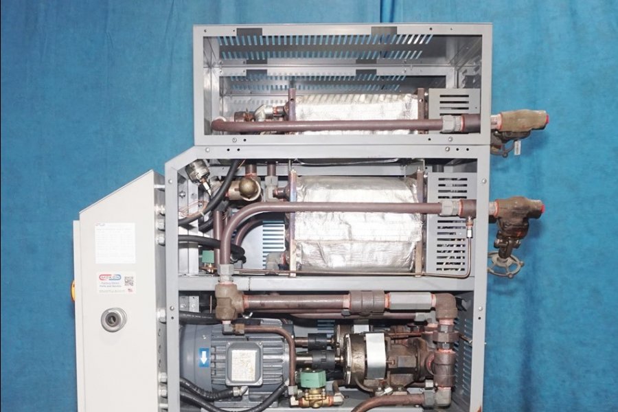 Detailed Pictures of Mokon Hot Oil Heater unit with Cooling Circuit DCMP-5662 Detailed Pictures of Mokon Hot Oil Heater unit with Cooling Circuit DCMP-5662