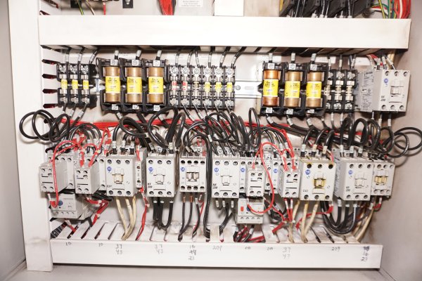 Detailed Pictures of Mokon Hot Oil Heater unit with Cooling Circuit DCMP-5663 Detailed Pictures of Mokon Hot Oil Heater unit with Cooling Circuit DCMP-5663