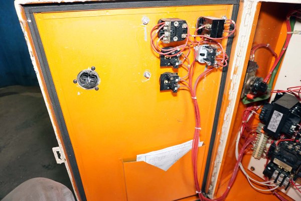 Detailed Pictures of Sterlco Hot Oil Heater unit with Cooling Circuit DCMP-5681 Detailed Pictures of Sterlco Hot Oil Heater unit with Cooling Circuit DCMP-5681