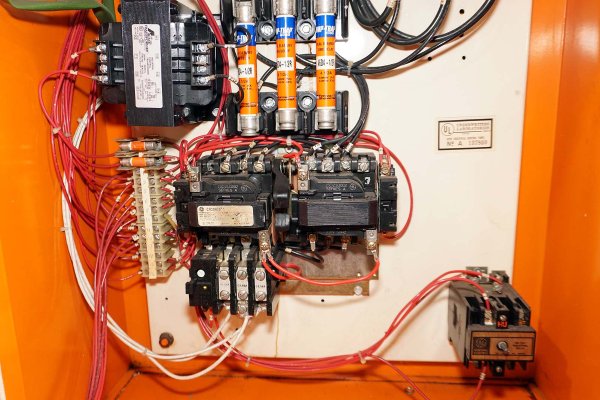 Detailed Pictures of Sterlco Hot Oil Heater unit with Cooling Circuit DCMP-5681 Detailed Pictures of Sterlco Hot Oil Heater unit with Cooling Circuit DCMP-5681