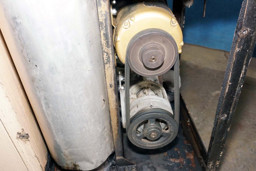 Detailed Pictures of Sterlco Hot Oil Heater unit with Cooling Circuit DCMP-5681 Detailed Pictures of Sterlco Hot Oil Heater unit with Cooling Circuit DCMP-5681