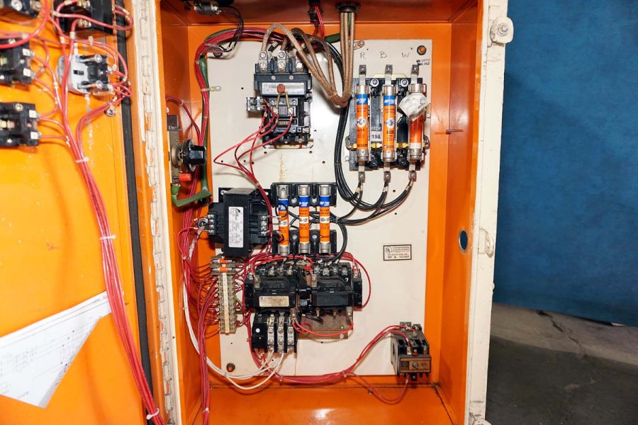 Detailed Pictures of Sterlco Hot Oil Heater unit with Cooling Circuit DCMP-5681 Detailed Pictures of Sterlco Hot Oil Heater unit with Cooling Circuit DCMP-5681