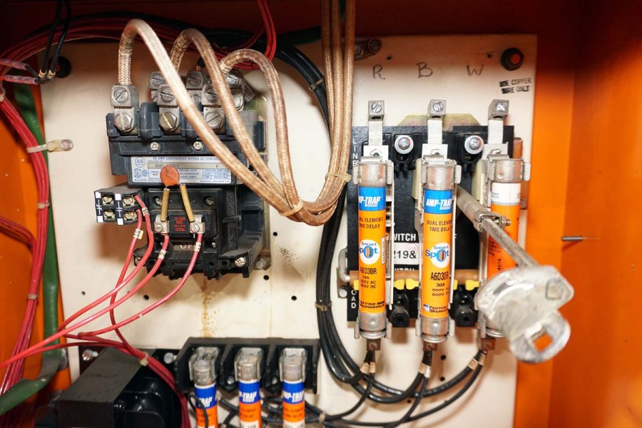 Detailed Pictures of Sterlco Hot Oil Heater unit with Cooling Circuit DCMP-5681 Detailed Pictures of Sterlco Hot Oil Heater unit with Cooling Circuit DCMP-5681