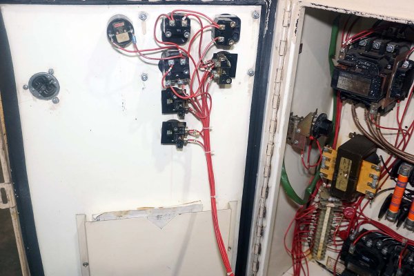 Detailed Pictures of Sterlco Hot Oil Heater unit with Cooling Circuit DCMP-5682 Detailed Pictures of Sterlco Hot Oil Heater unit with Cooling Circuit DCMP-5682